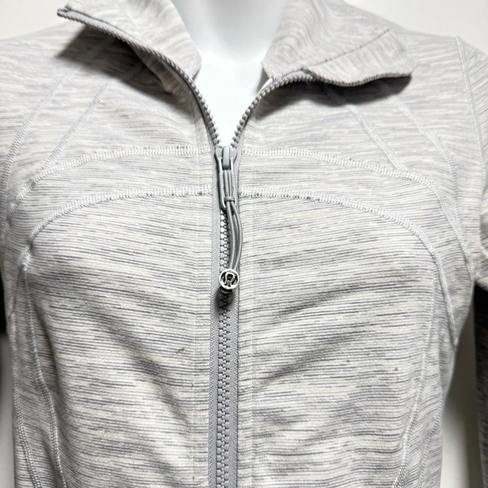Lululemon Define Jacket in the color 